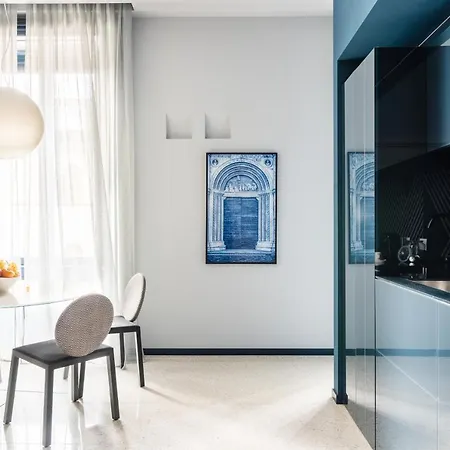 Palazzo Visconti - By Myhomeincomo * Como