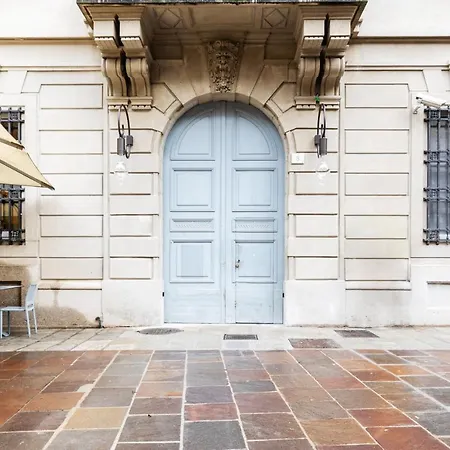 Palazzo Visconti - By Myhomeincomo Apartment Como