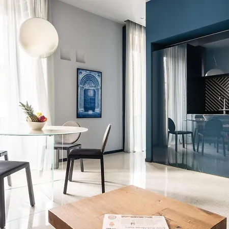 Apartment Palazzo Visconti - By Myhomeincomo *